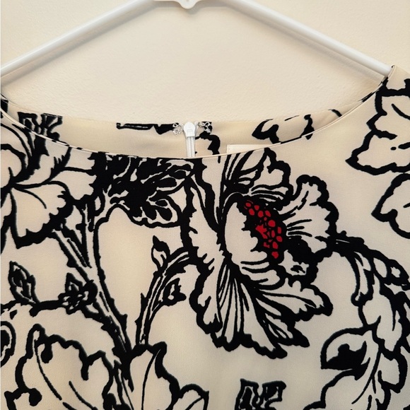 Julie Brown NYC Floral Blouse Size 6 Ruffled Bell Sleeves Boho Chic Romantic - Picture 2 of 8